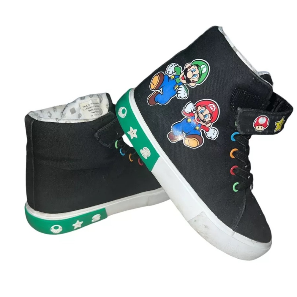 Nintendo Super Mario Kid's Sneakers Shoes Black Size 1